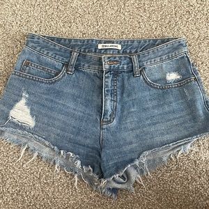 Low rise billabong denim shorts